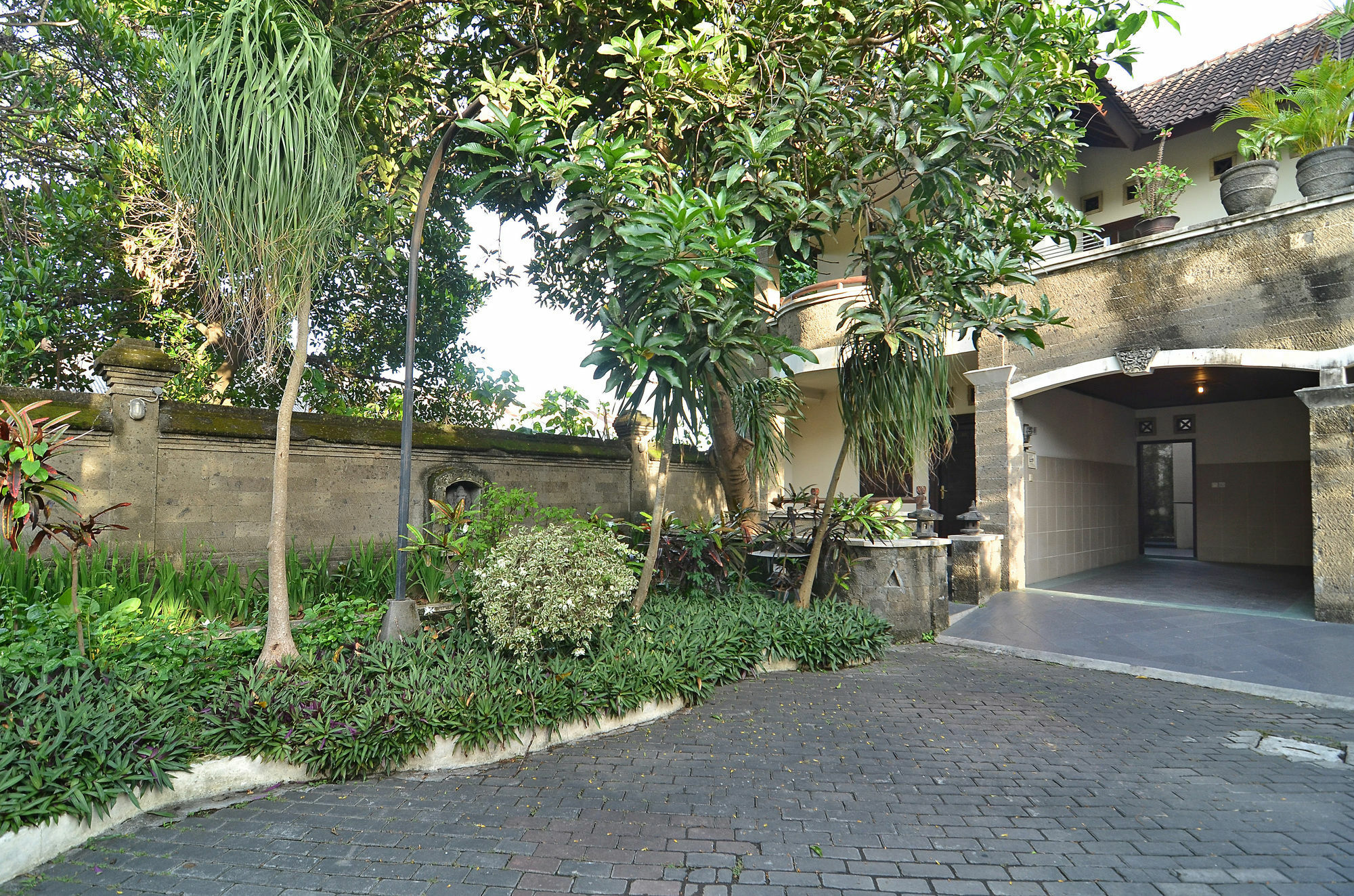Taman Ayu 212 Hotel Denpasar  Bagian luar foto